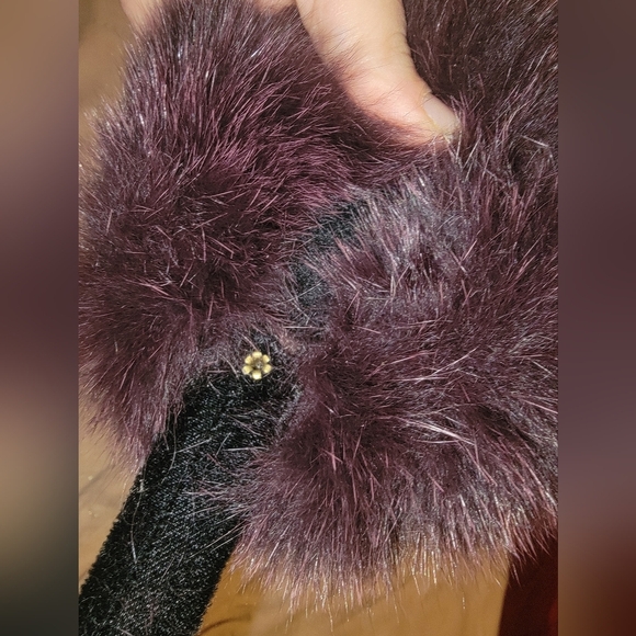 NWT Genuine Fox Fur Merlot Earmuffs Velvet Band - Picture 9 of 9